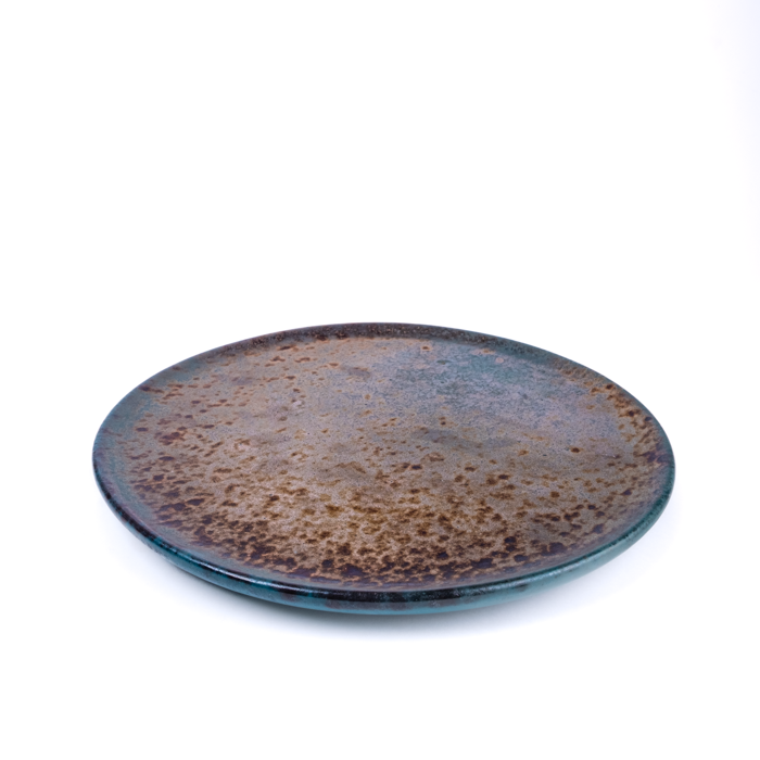 Small Plate | Green Fusion
Handcrafted stoneware small plate with rustic texture, ideal for appetizers or desserts