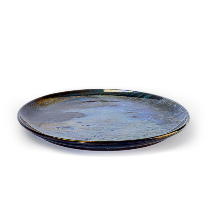 Artisanal ceramic large plate, ideal for main courses or appetizers