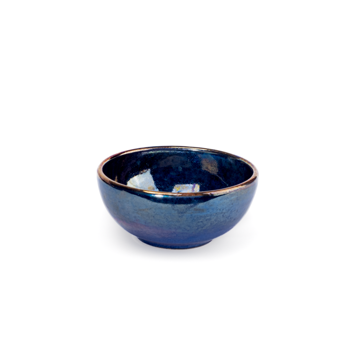 Small Bowl | Blue Fusion
Handcrafted small stoneware bowl ideal for serving dips, sauces, or individual soups