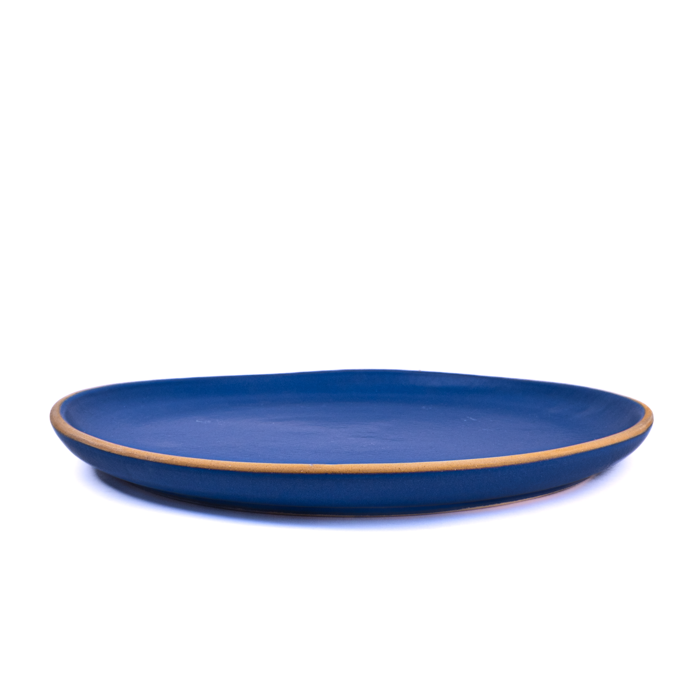 Artisanal ceramic large plate, ideal for main courses or appetizers