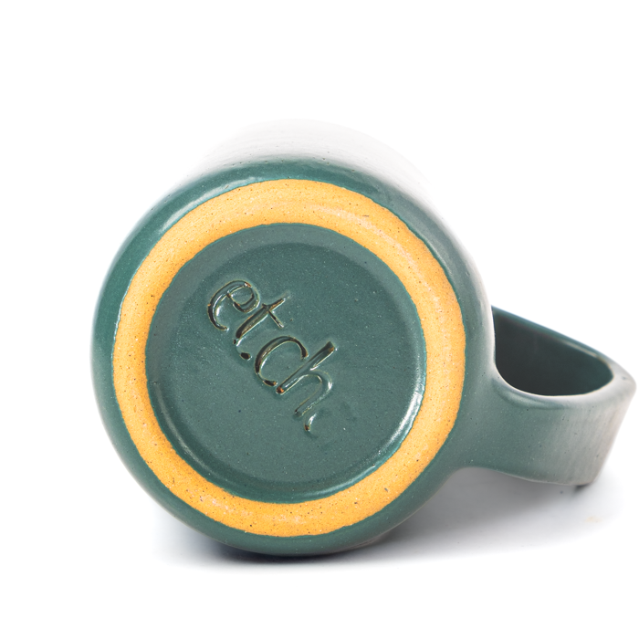 The Chic Mug | Green Matte
Colorful ceramic Chic Mug designed for stylish sipping and mix-and-match table settings
