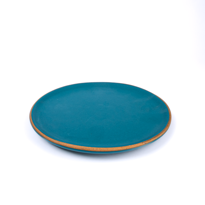Small Plate | Green Matte
Handcrafted stoneware small plate with rustic texture, ideal for appetizers or desserts