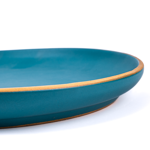 Small Plate | Green Matte
Handcrafted stoneware small plate with rustic texture, ideal for appetizers or desserts