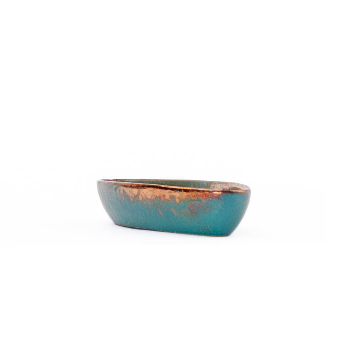 Oval Bowls | Green Fusion (2 Pieces)
Set of two handcrafted stoneware oval bowls in different sizes for serving appetizers and snacks