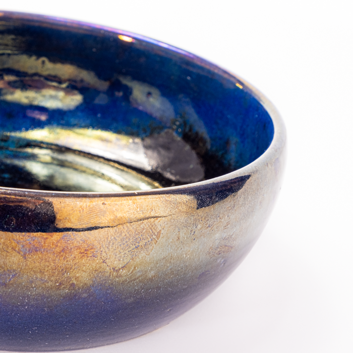 Salad Bowl | Blue Fusion
Handcrafted stoneware salad bowl with textured surface and artisanal design