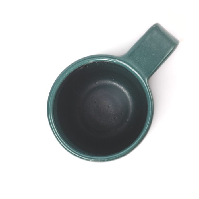 The Chic Mug | Green Matte
Colorful ceramic Chic Mug designed for stylish sipping and mix-and-match table settings
