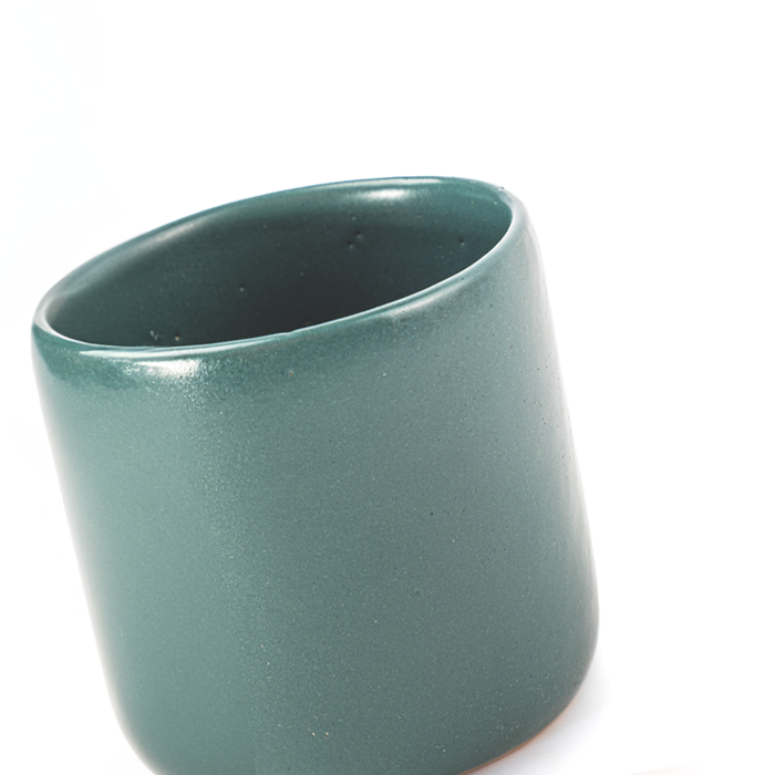 The Cool Cup | Green Matte
The Cool Cup handcrafted stoneware with colorful design for beverages